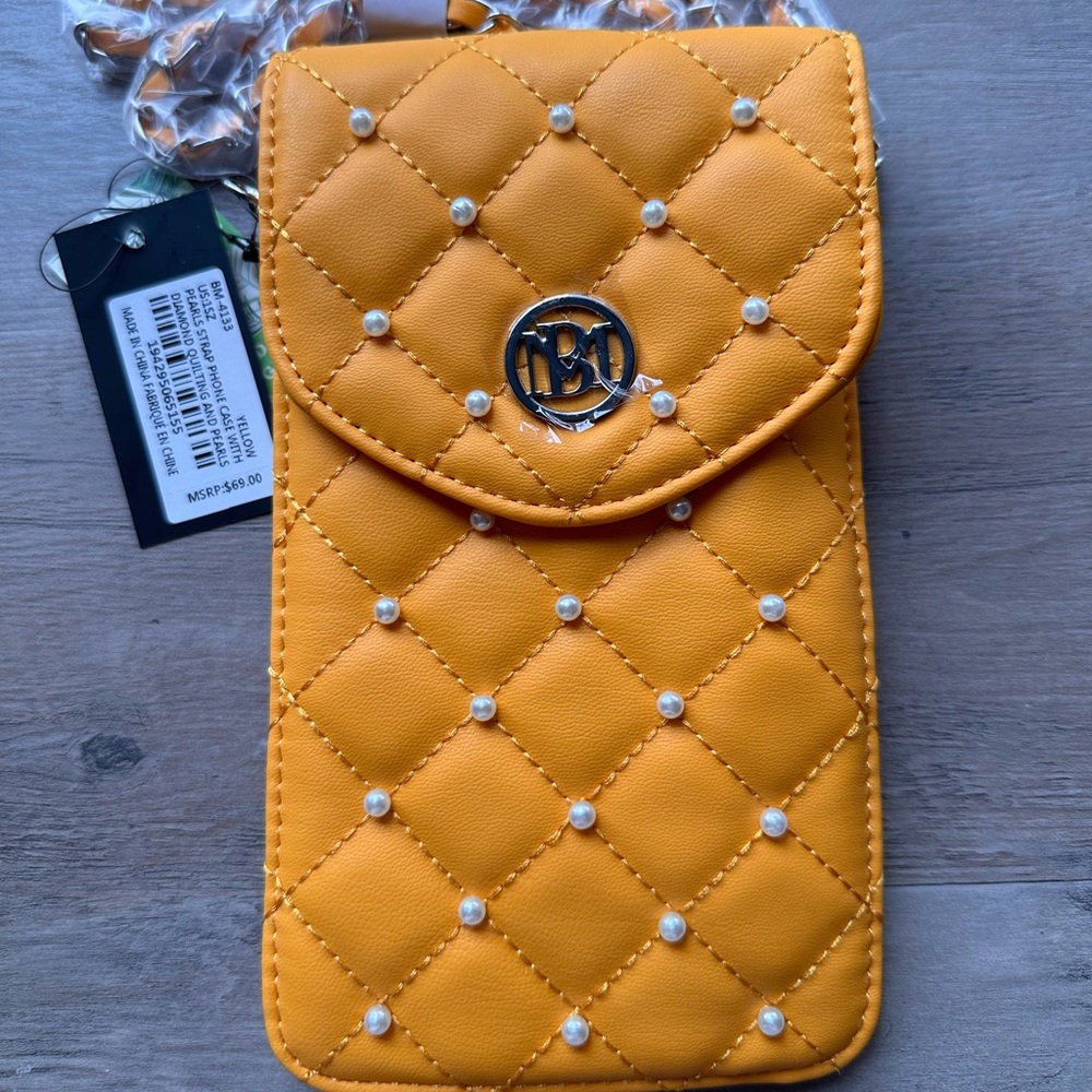 Badgley Mischka Pearl Strap Phone Case NWT Yellow